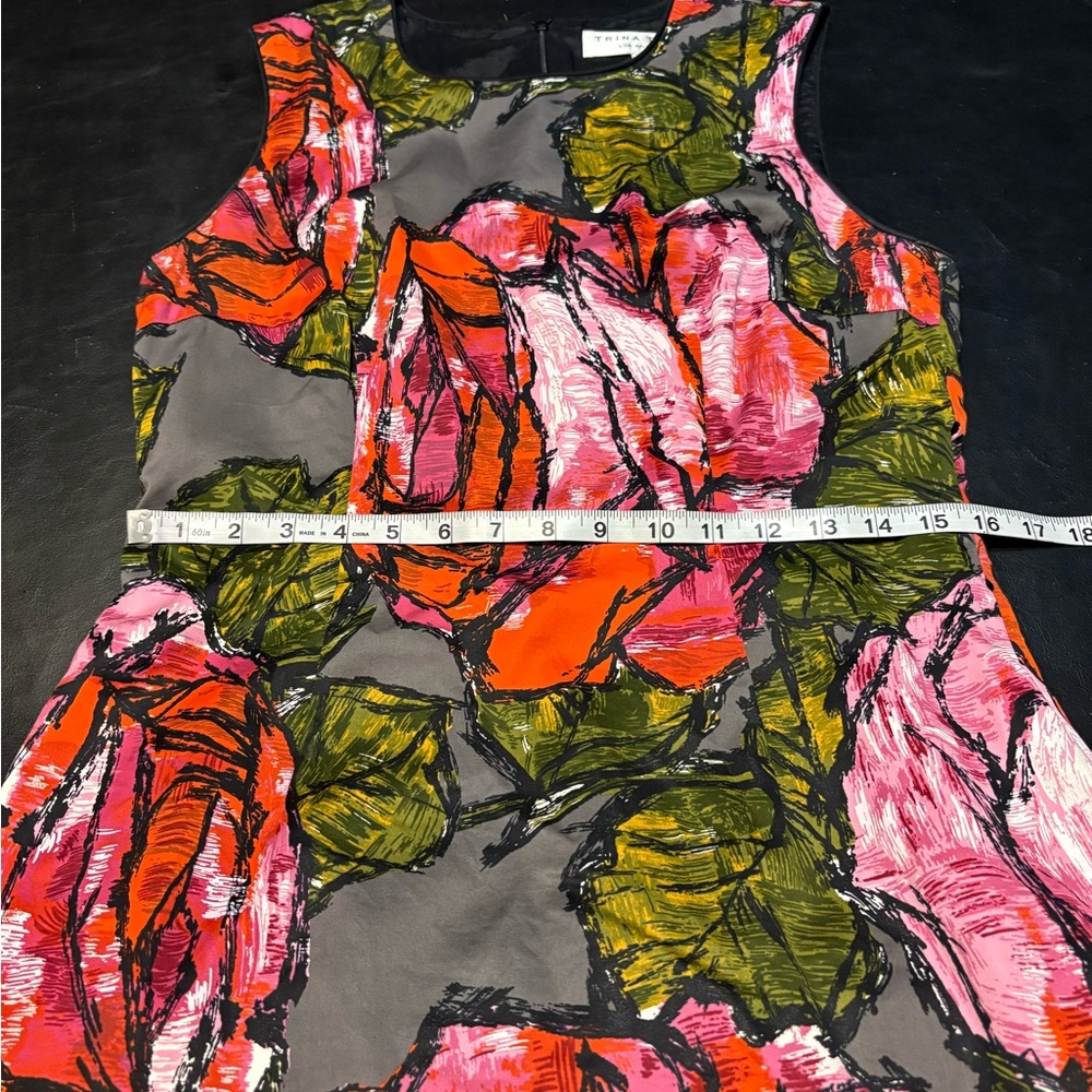 Trina Turk Sheath Sleeveless Dress Silk Blend Floral Print size 10 - Picture 10 of 13